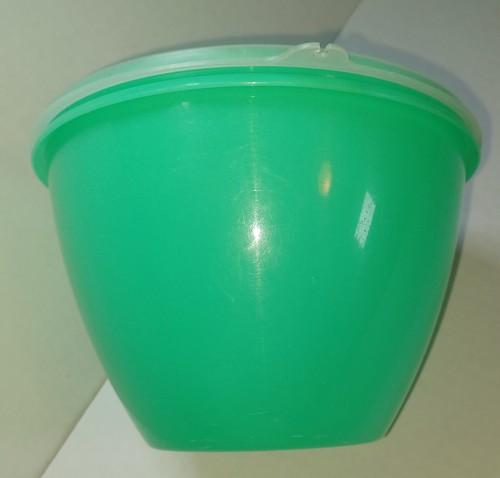 Vintage tupperware crisp - tupperware, crisp-it
