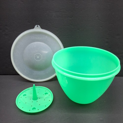 Vintage tupperware crisp - vintage,